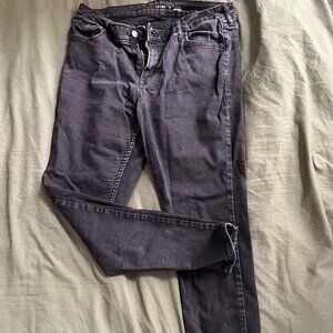 skinny jeans, lots of stretch, old navy, black, size16